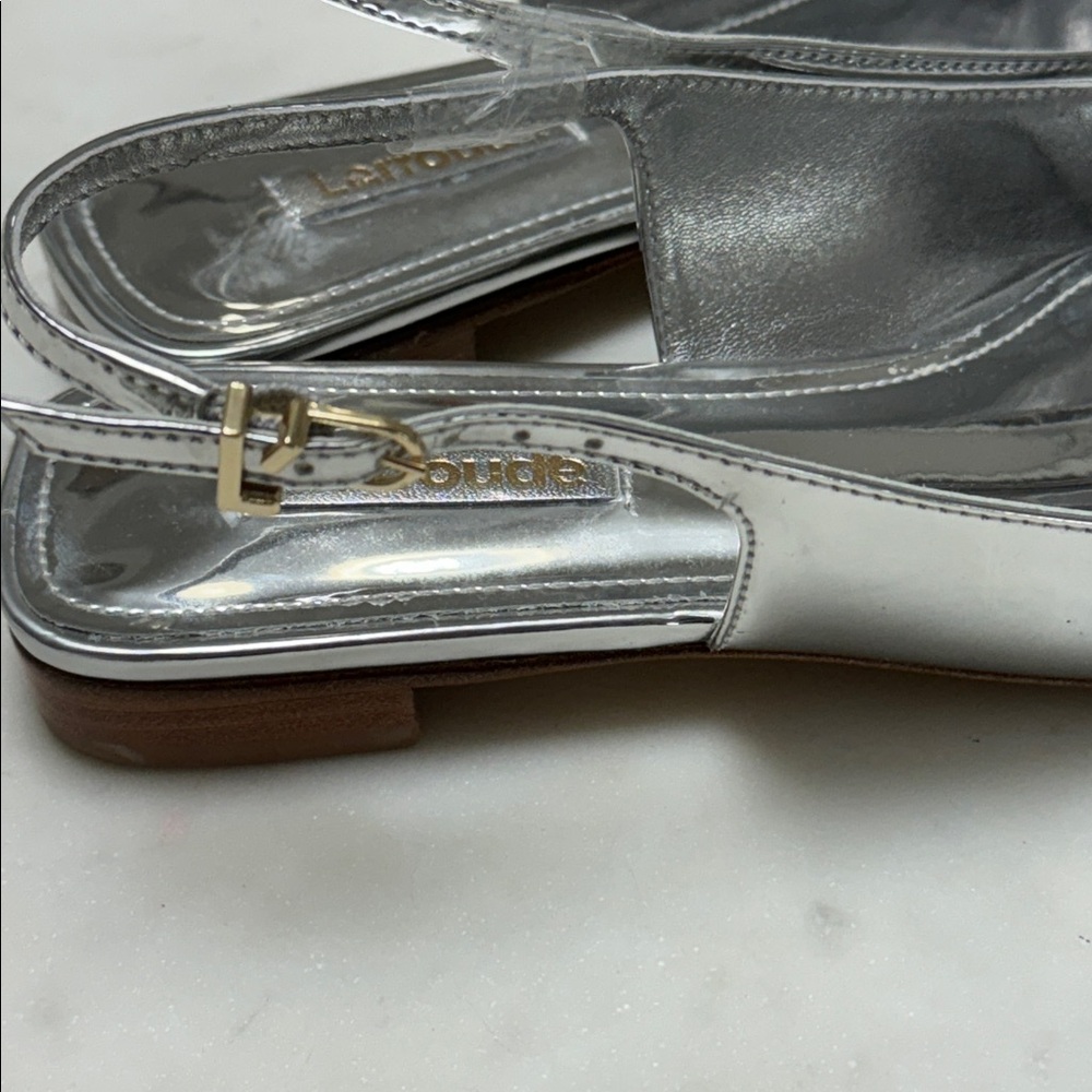 Larroude Ines flat in shiny silver 8.5 - Picture 7 of 8